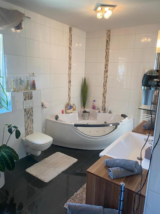Appartement Luxus FeWo - Spannagl à Pocking  Extérieur photo
